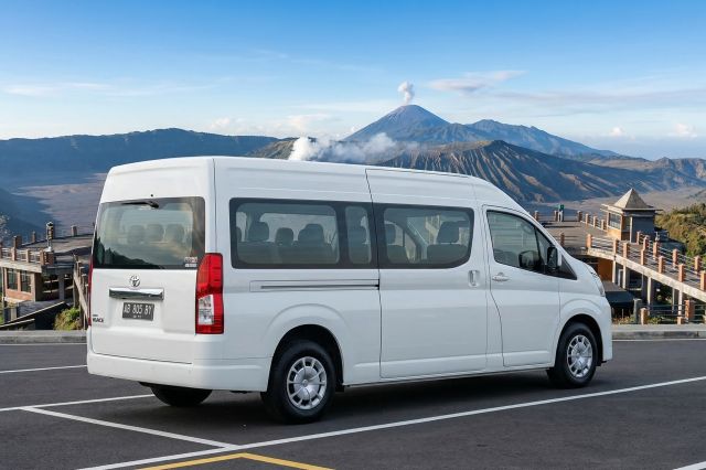 Latest Car Rental Prices from Yogyakarta to Bromo with Driver