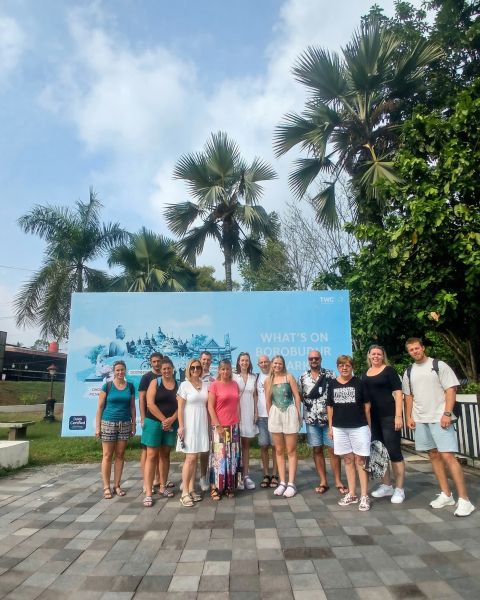 Private car charter in Yogyakarta with driver